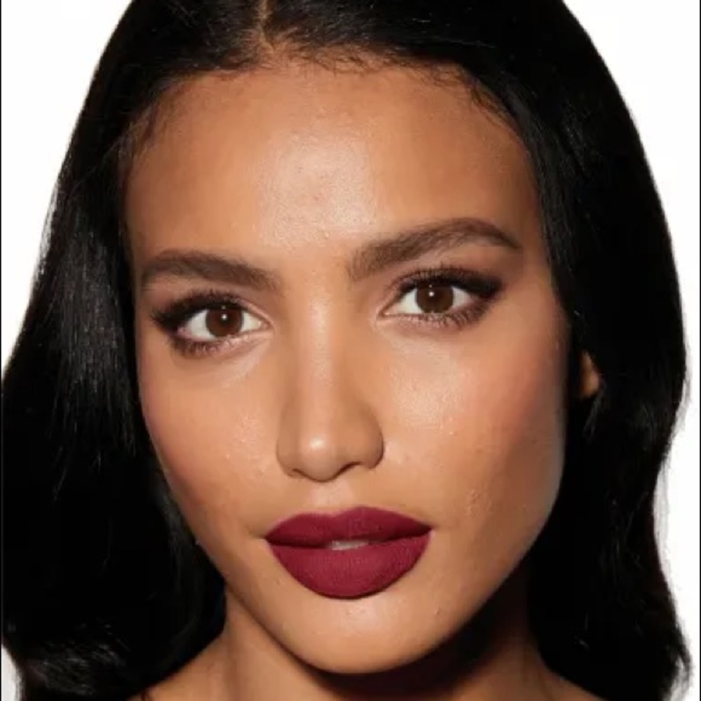 ✨RARE NEW Charlotte Tilbury Hollywood Lips Matte Lipstick Dangerous Liaison 😍 - Picture 12 of 16
